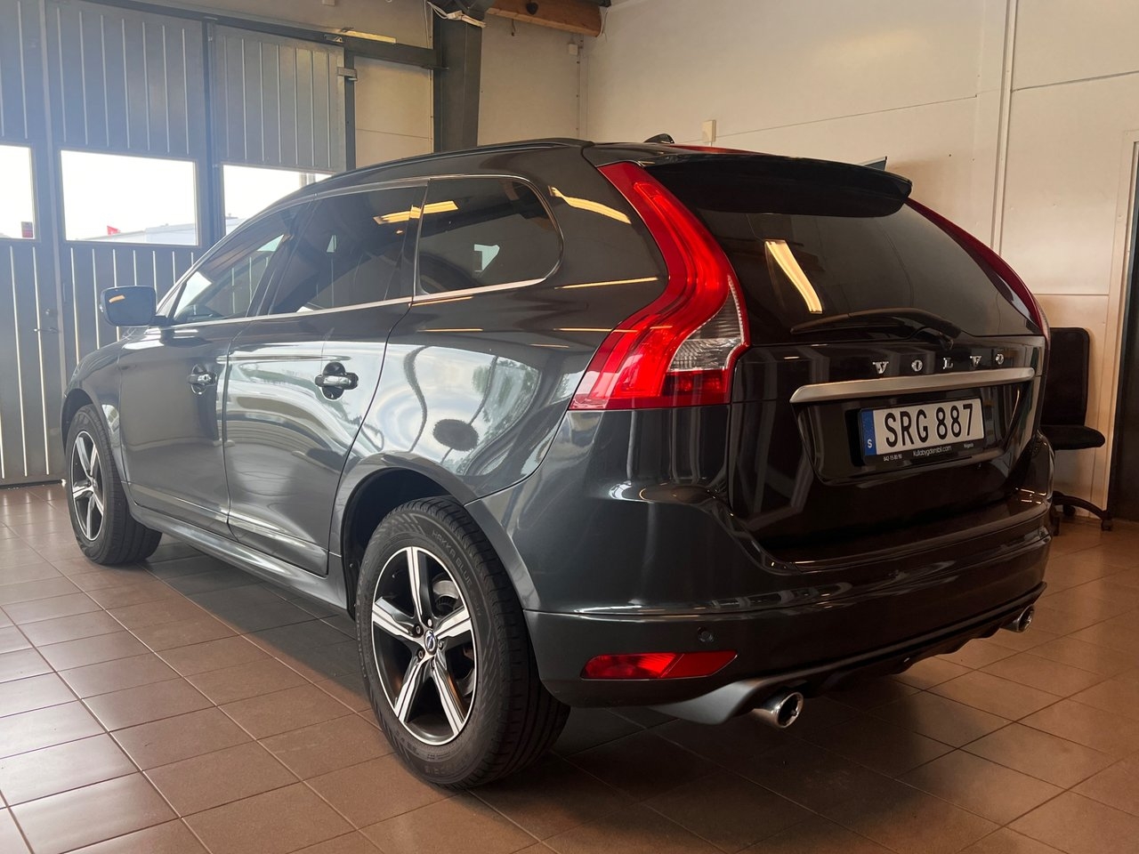 Volvo XC60 D4 Classic R-Design Euro 6 2017, bild 2/10