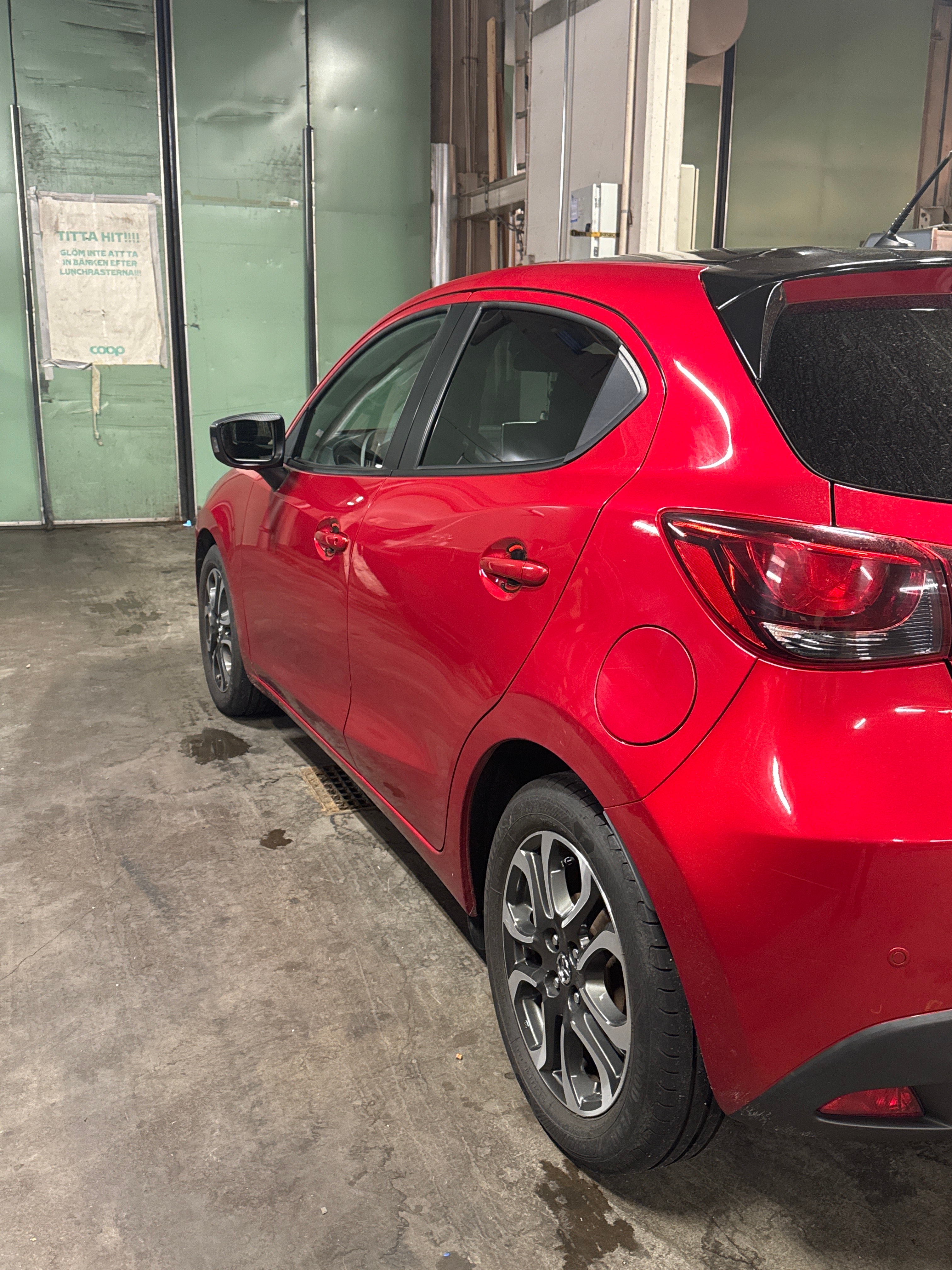 Mazda 2 5-dörrar 1.5 SKYACTIV-G Manuell 2016, photo 3/7