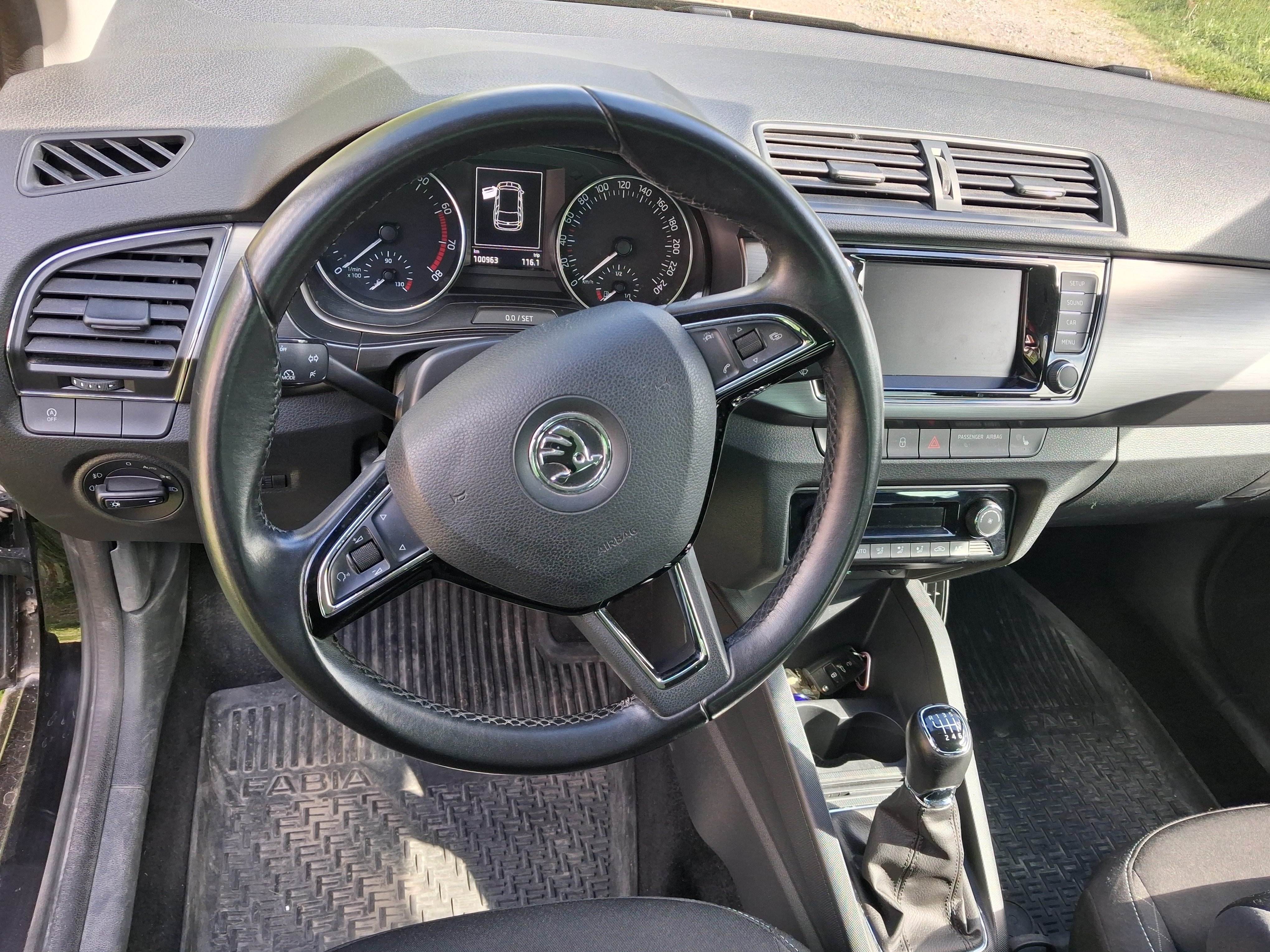Skoda Fabia Kombi 1.2 TSI Manuell 2016, bild 4/9