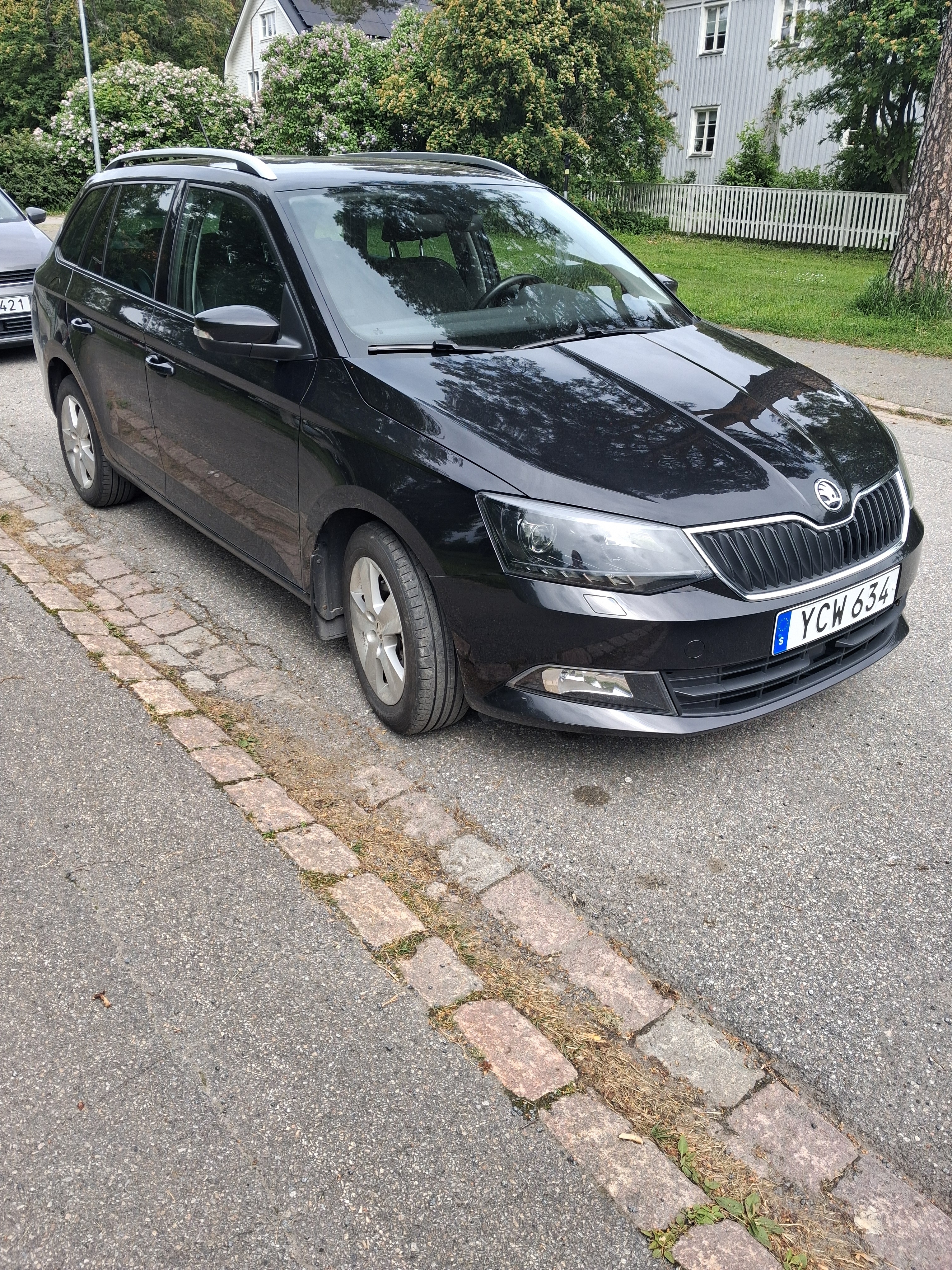 Skoda Fabia Kombi 1.2 TSI Manuell 2016, bild 3/9