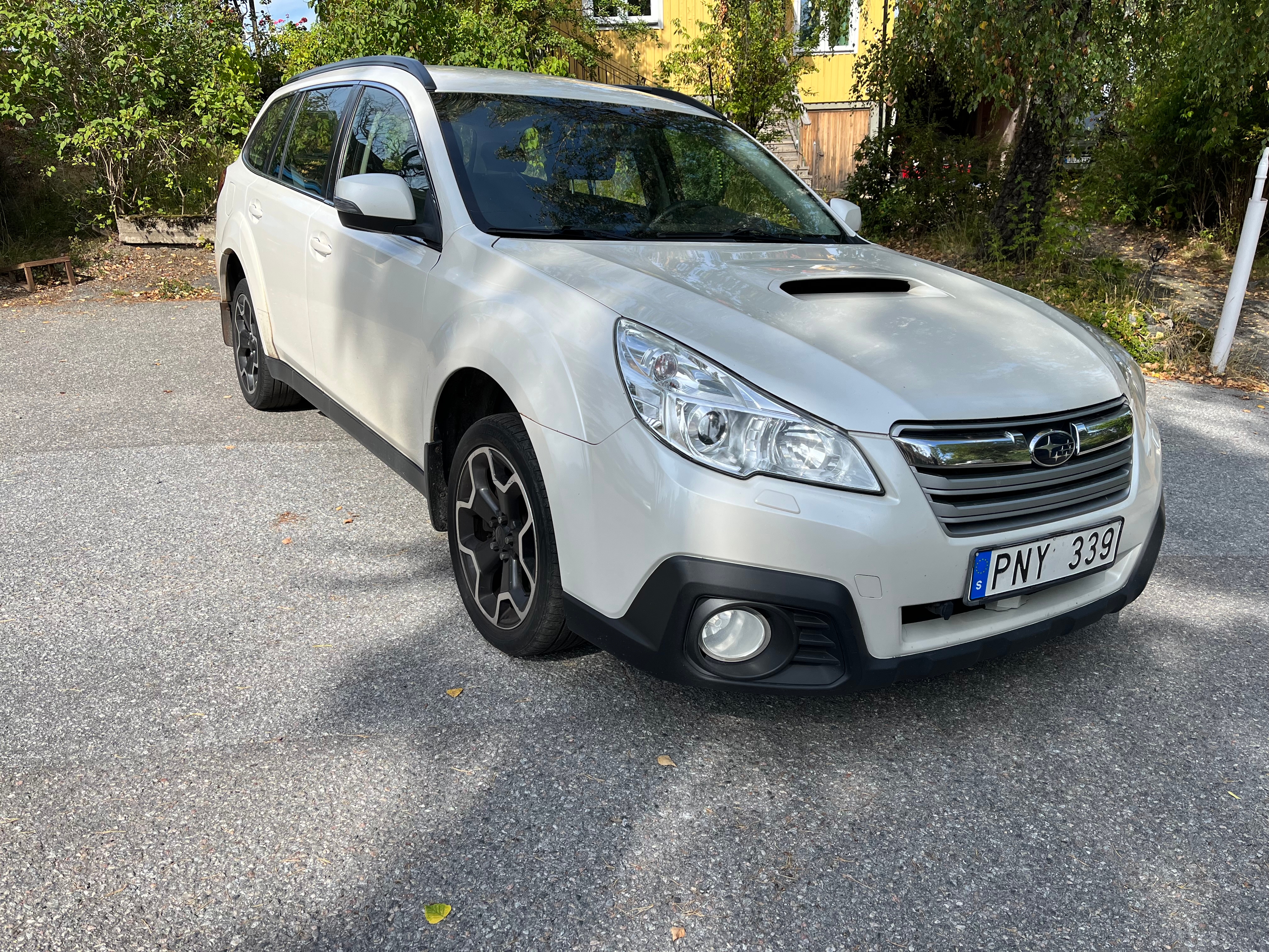 Subaru Outback 2.0 4WD Lineartronic 2014, bild 2/6
