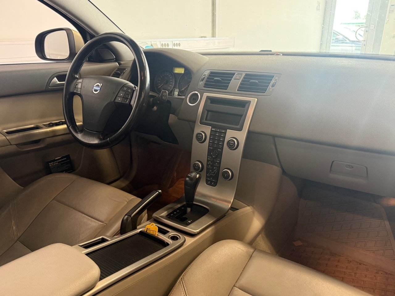 Volvo V50 2.0D Powershift Summum Euro 4 2010, bild 3/7