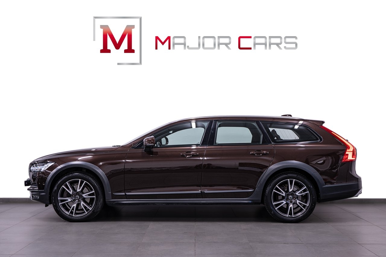 Volvo V90 Cross Country 2018, bild 3/10