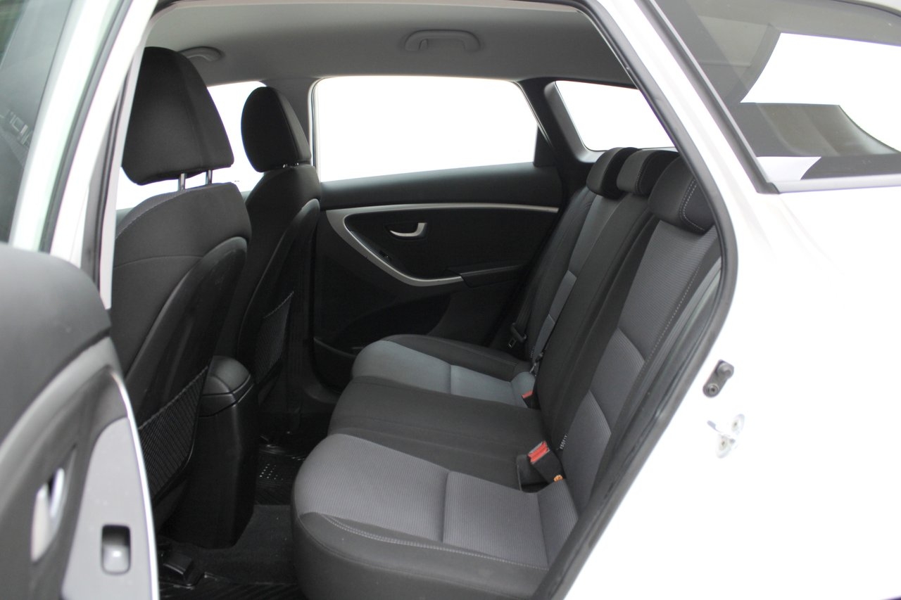 Hyundai i30 2014, bild 7/10
