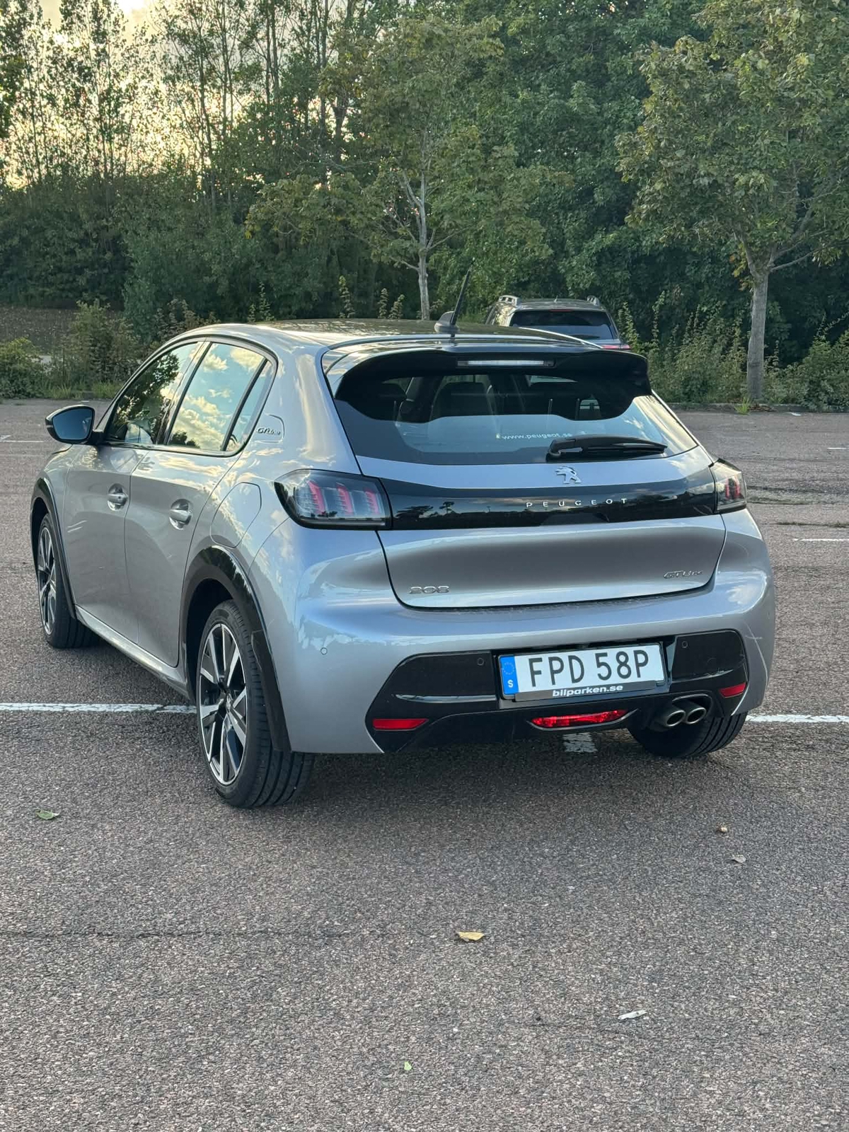 Peugeot 208 1.2 PureTech 130 EAT 2019, bild 3/5