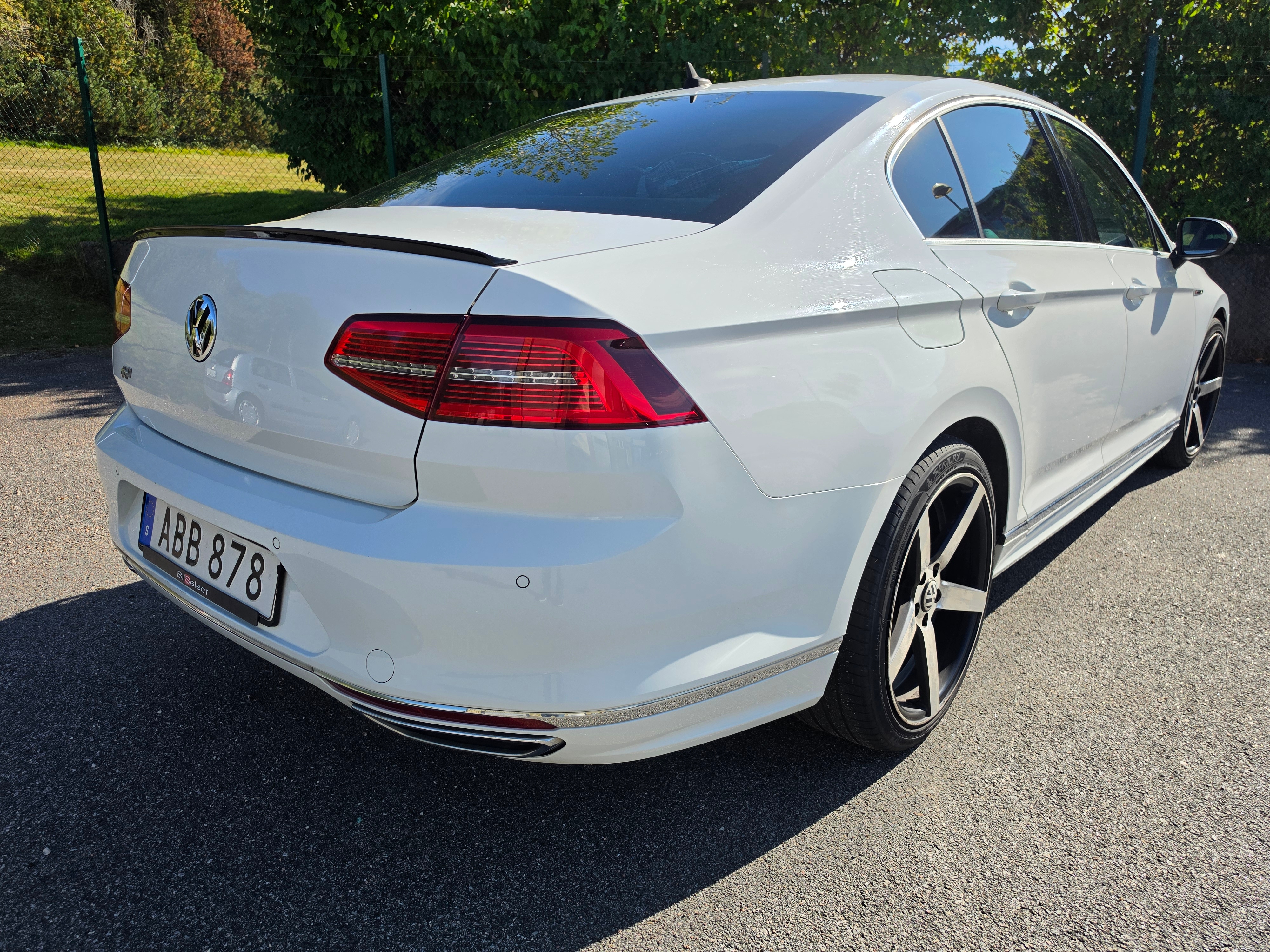 Volkswagen Passat 2017, bild 4/10