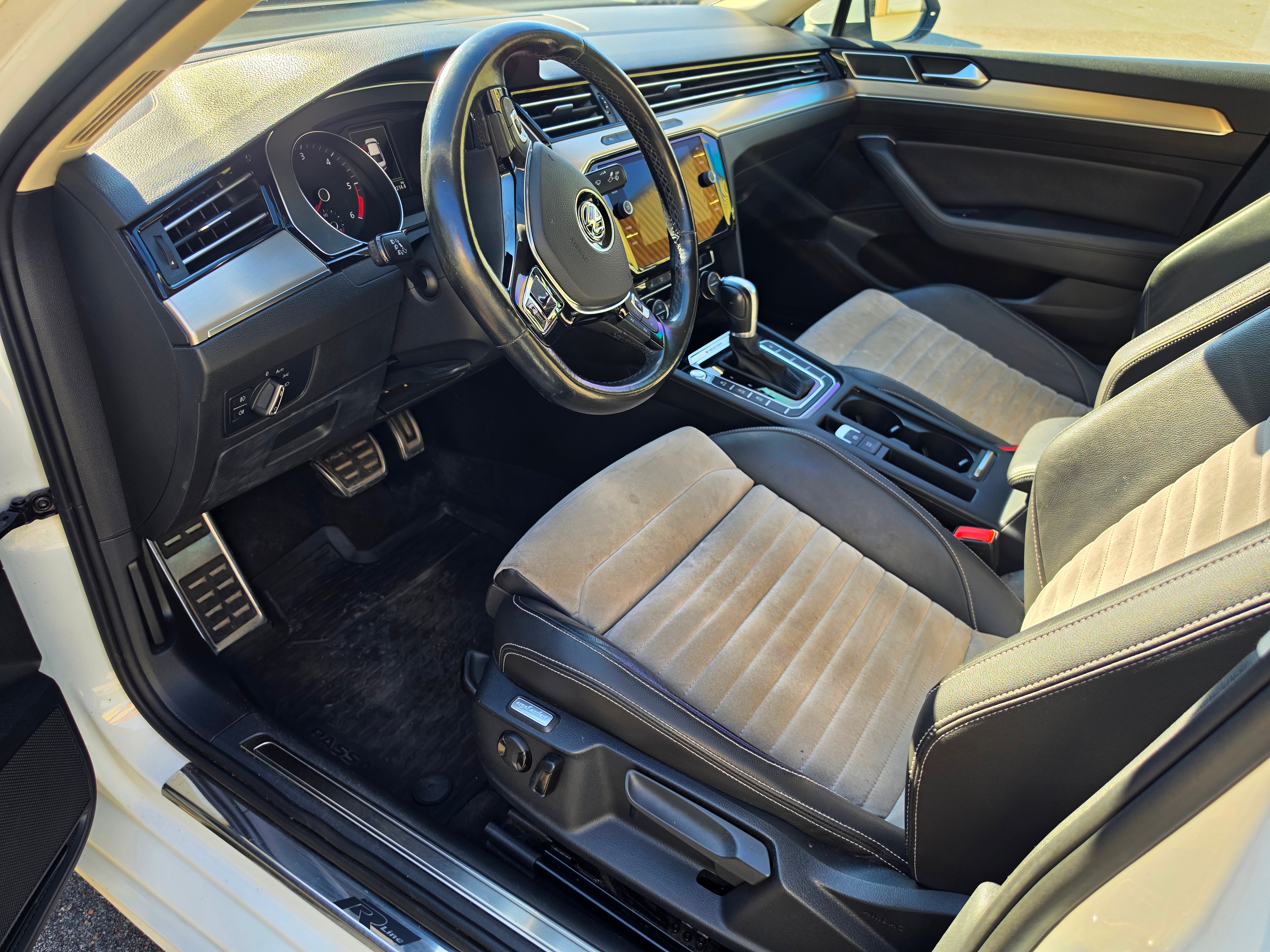 Volkswagen Passat 2017, bild 7/10