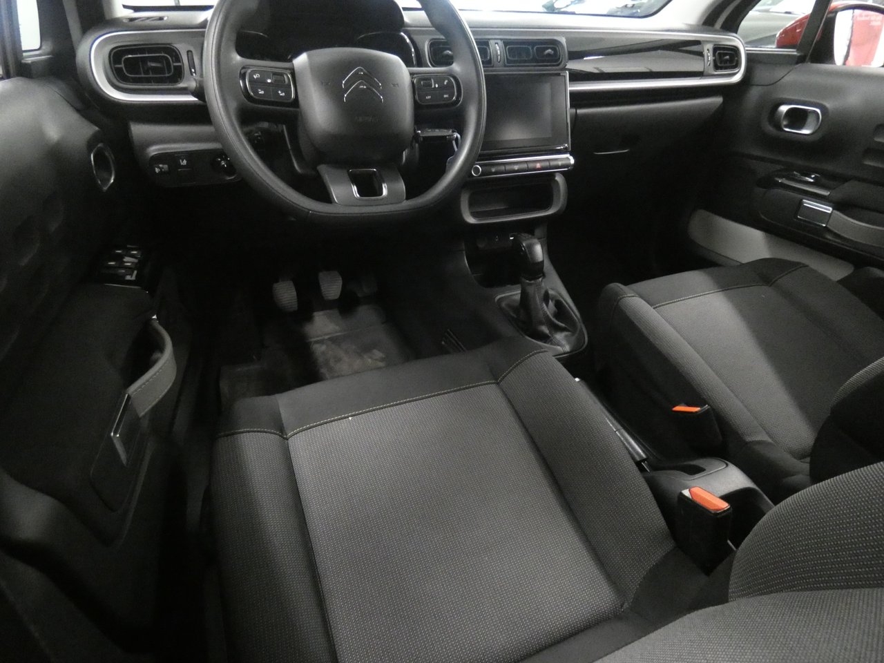 Citroen C3 1.2 PureTech 2018, bild 7/10