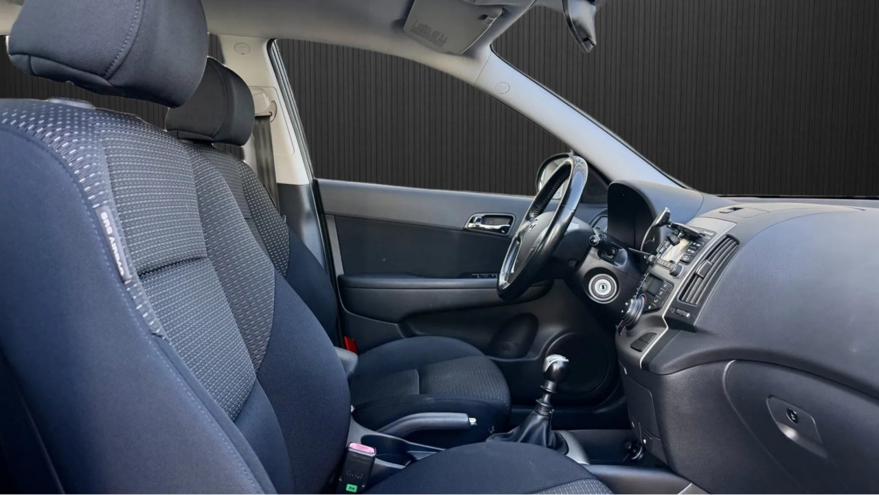Hyundai i30 1.6 ENDAST 2008, bild 7/7