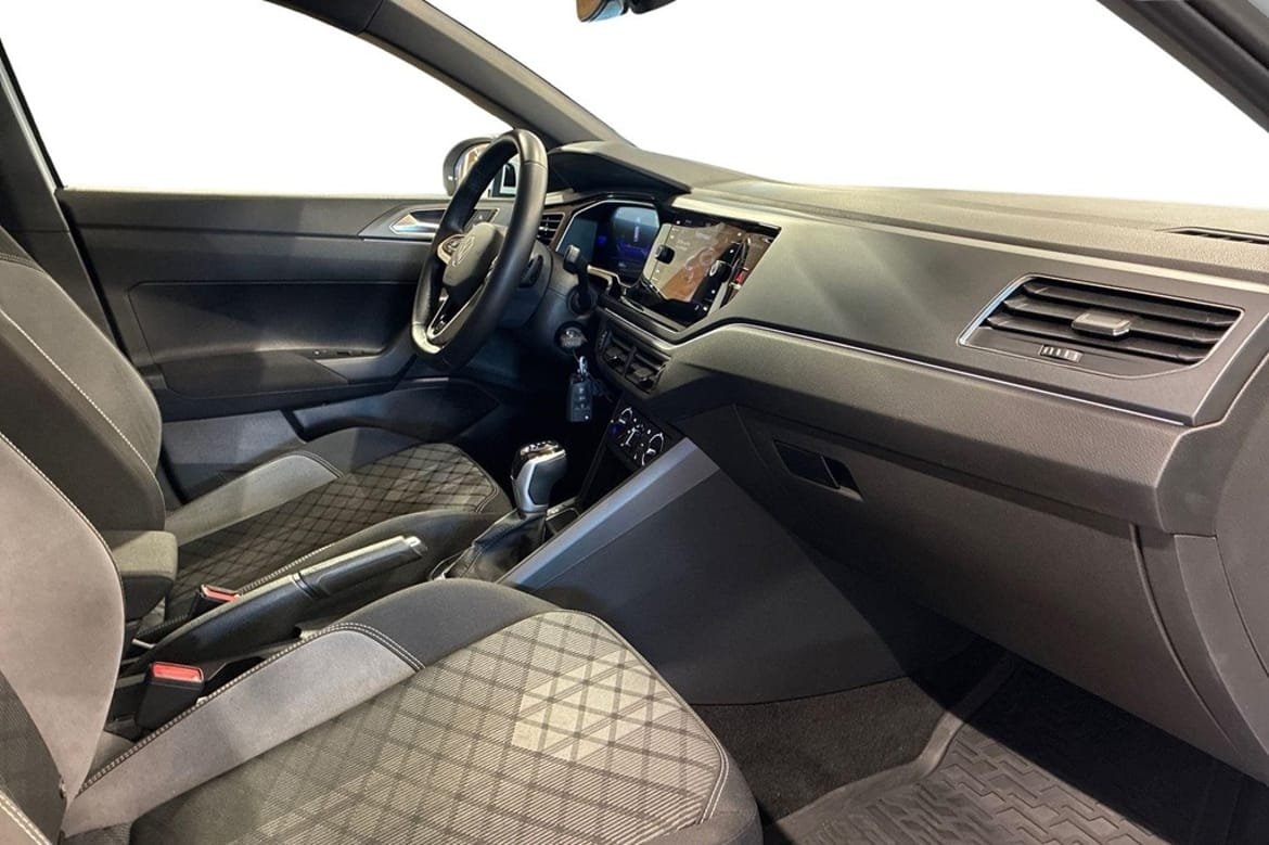 Volkswagen Taigo 2023, photo 7/10