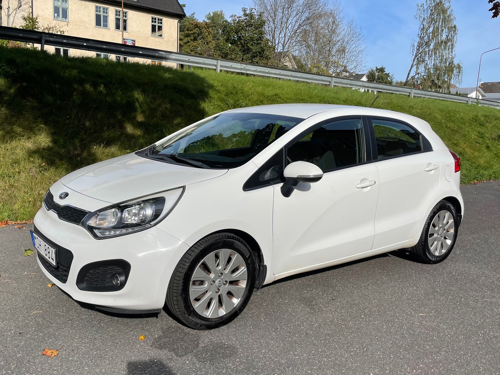 Kia Rio 5-dörrar 1.4 CRDi Manuell 2012, photo 2/6