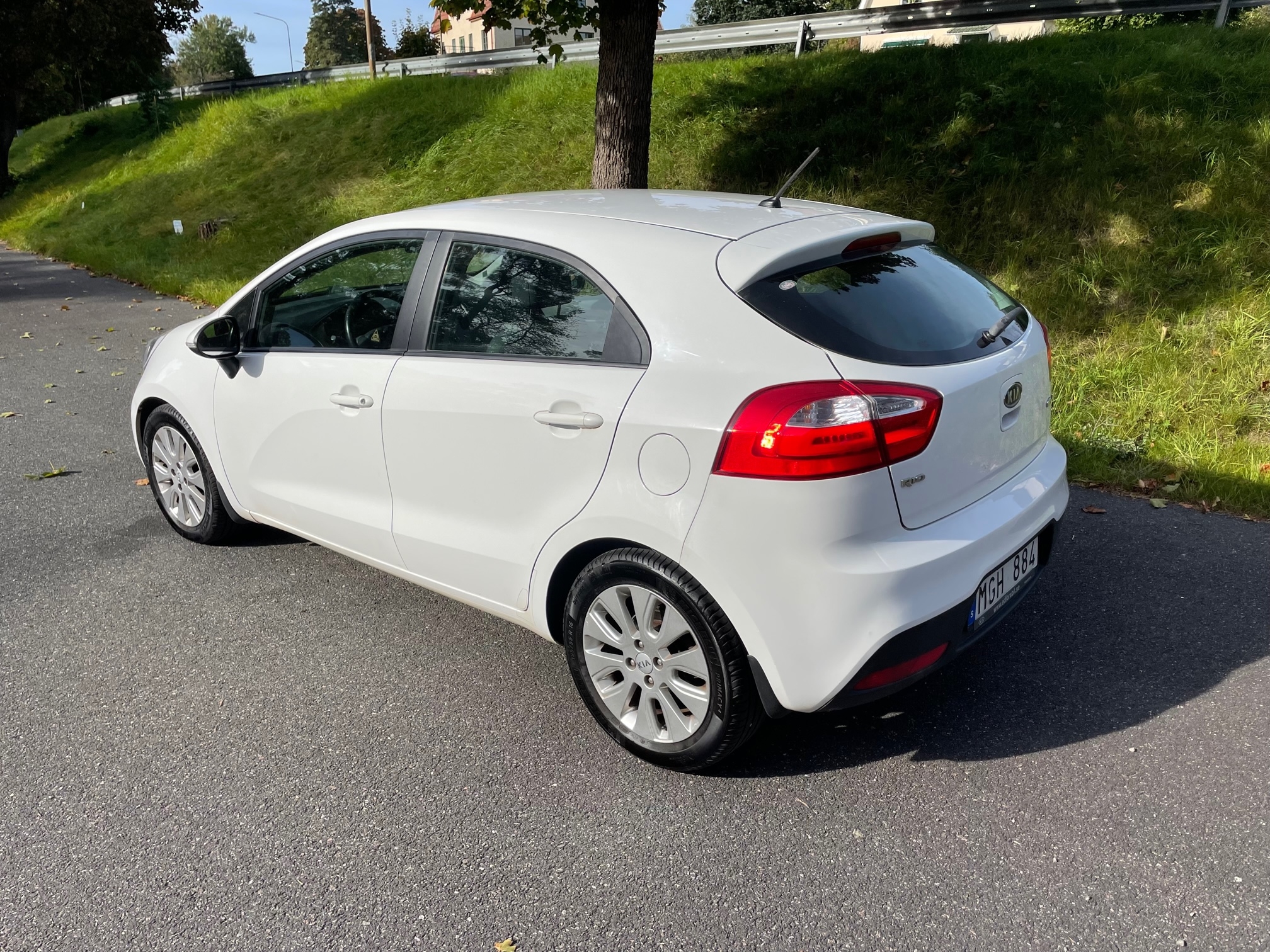 Kia Rio 5-dörrar 1.4 CRDi Manuell 2012, photo 3/6