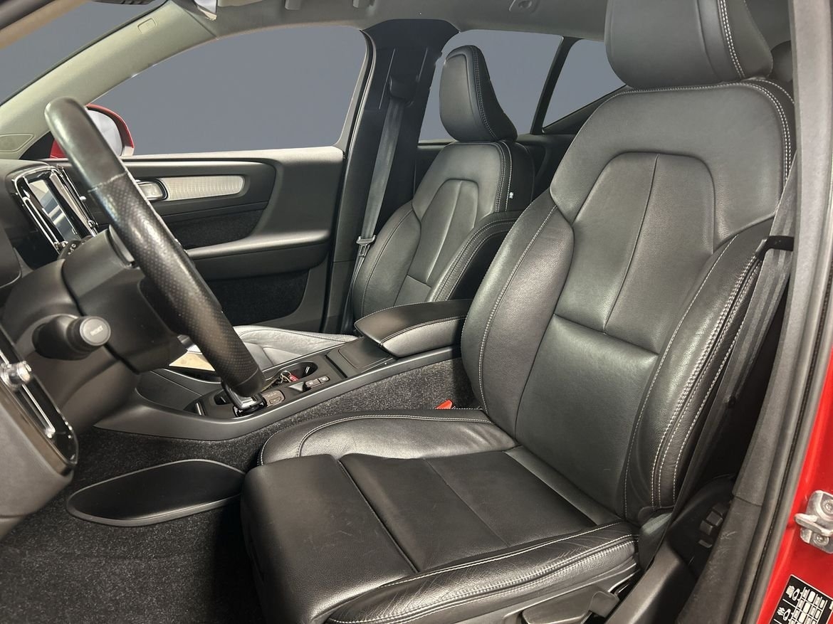 Volvo XC40 D3 FWD Momentum Pro Edition 2019, bild 6/10