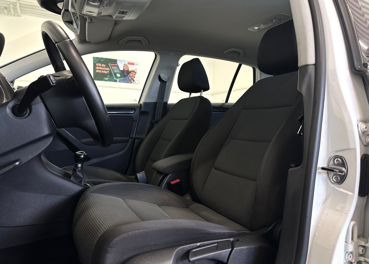 Volkswagen Golf 5-dörrar 1.6 TDI 2012, bild 7/10