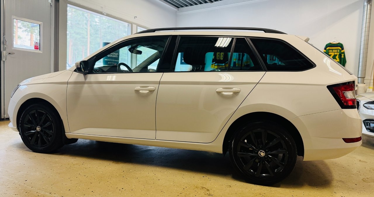 Skoda Fabia Kombi 1.0 TSI Style Euro 6 2019, bild 4/10