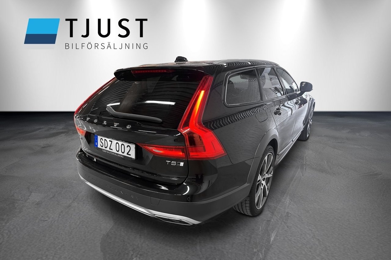 Volvo V90 Cross Country 2019, kuva 6/10