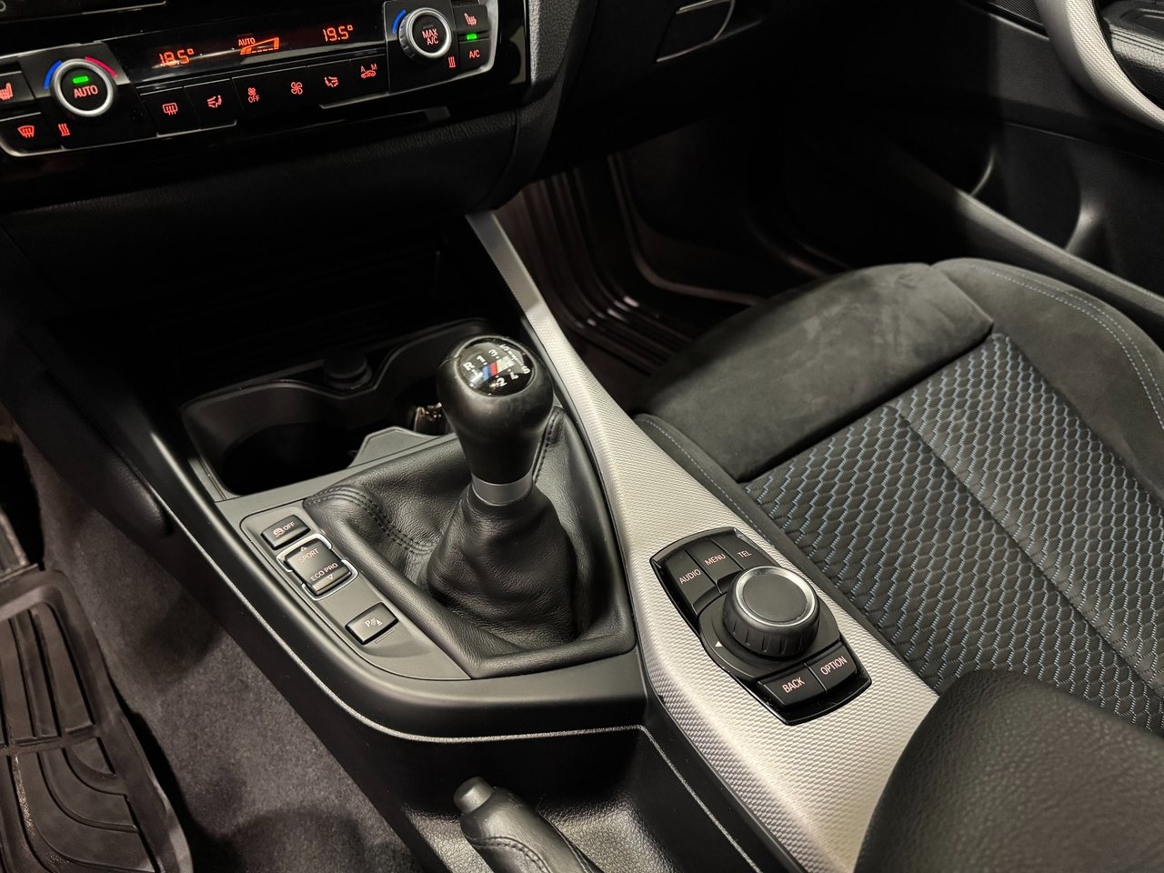 BMW 118 d xDrive M-Sport HiFi PDC 150hk 2017, bild 7/10