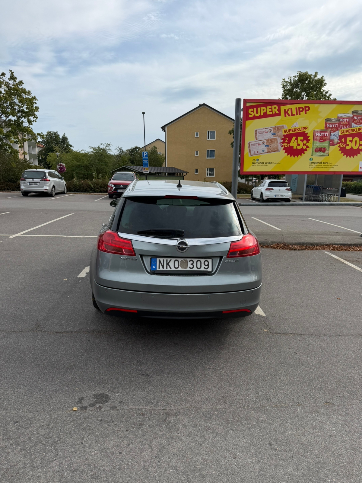 Opel Insignia 2012, bild 5/6