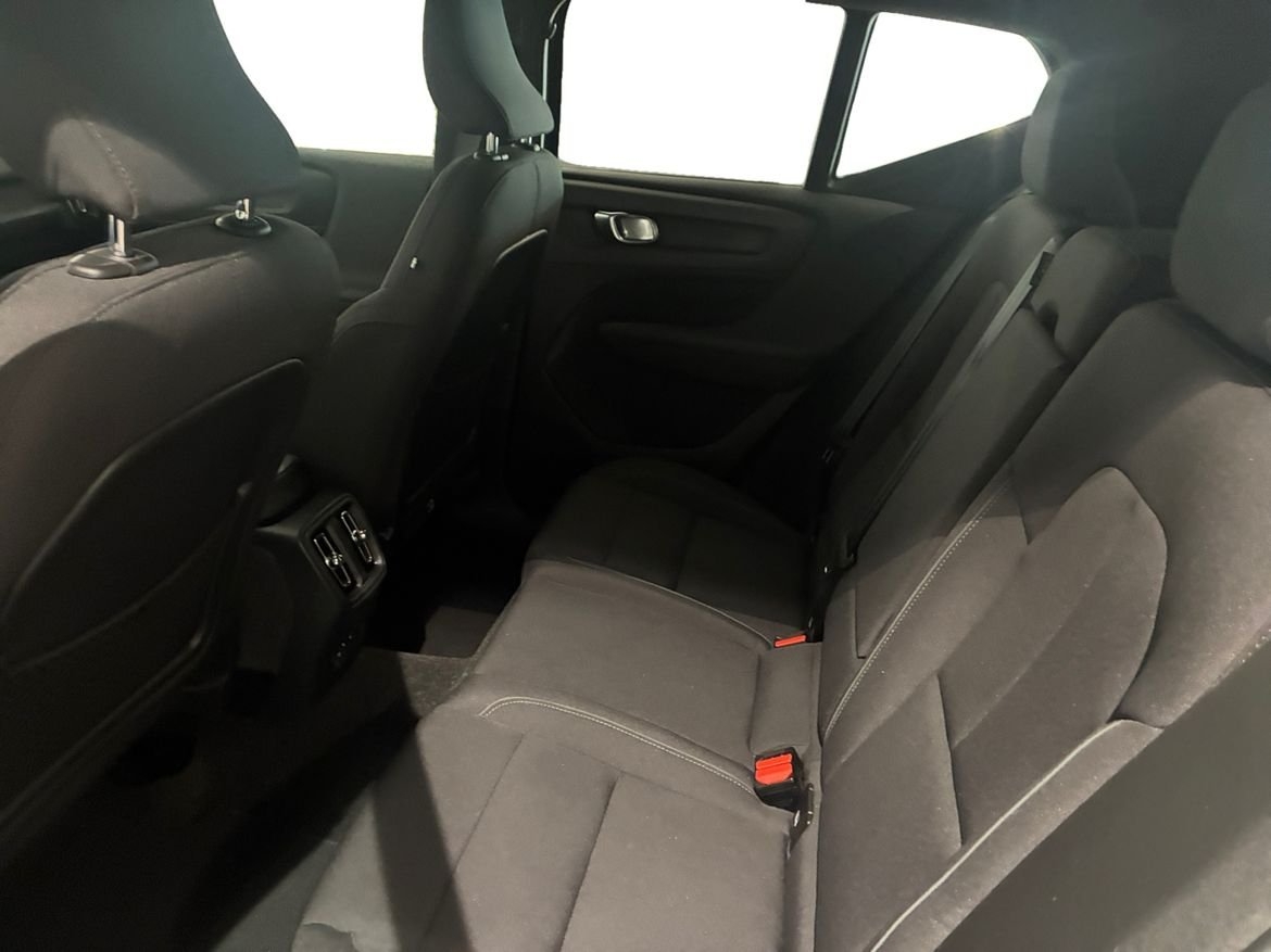 Volvo XC40 Recharge Core Edition 2023, bild 7/10