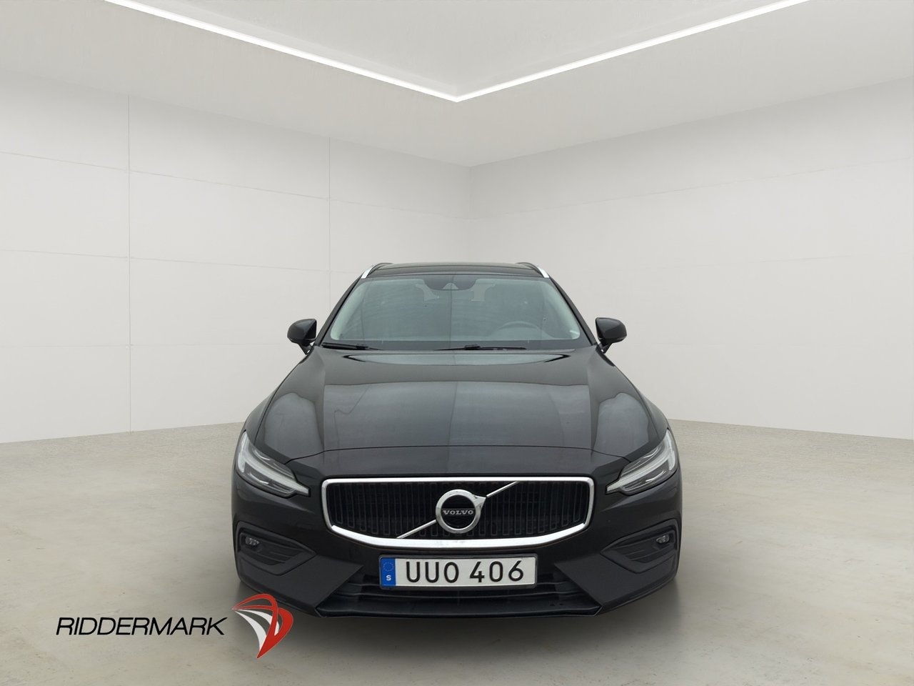 Volvo V60 2020, bild 2/36