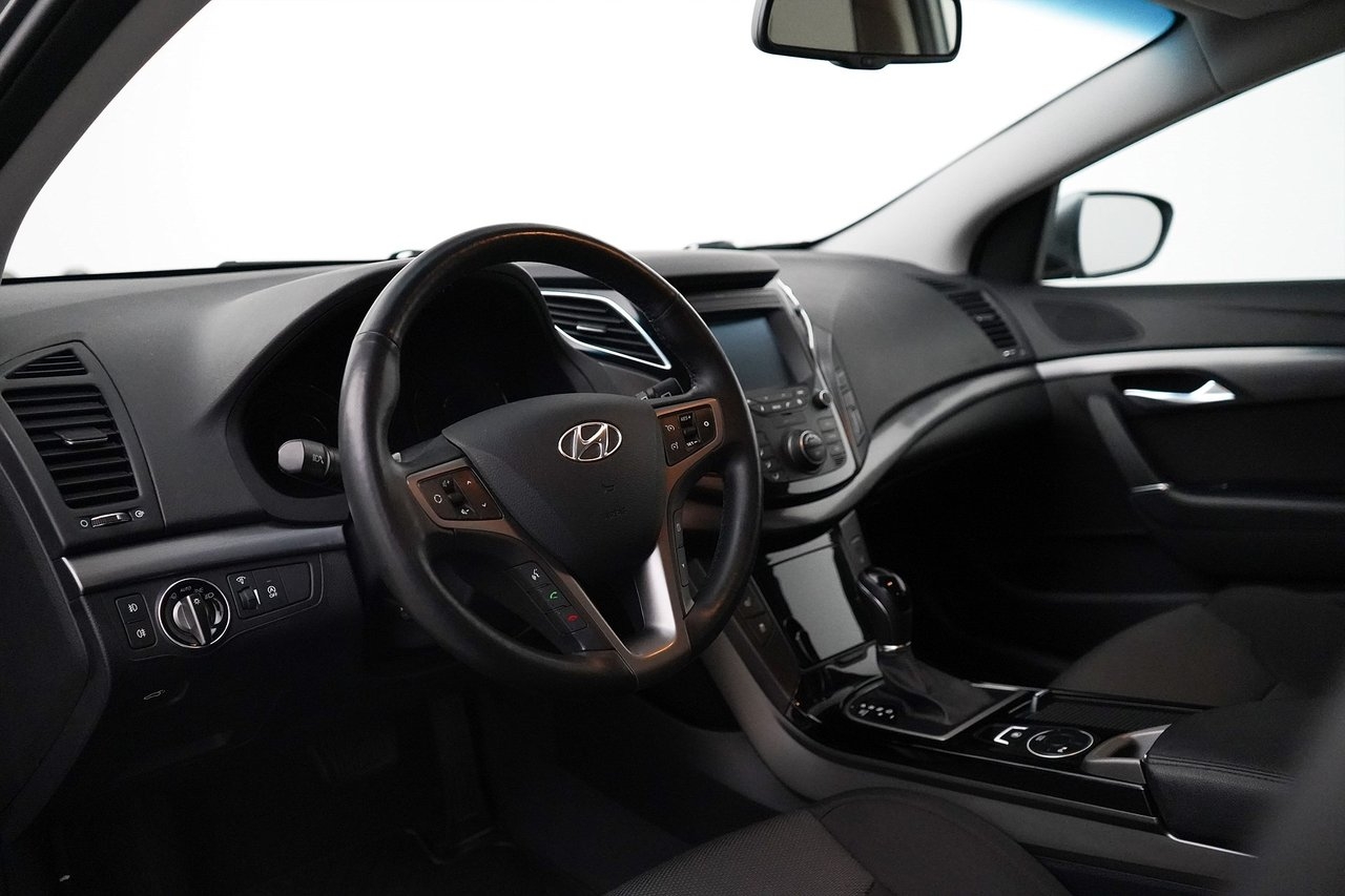 Hyundai i40 cw / 141hk / ComfortPlus 2017, kuva 5/10