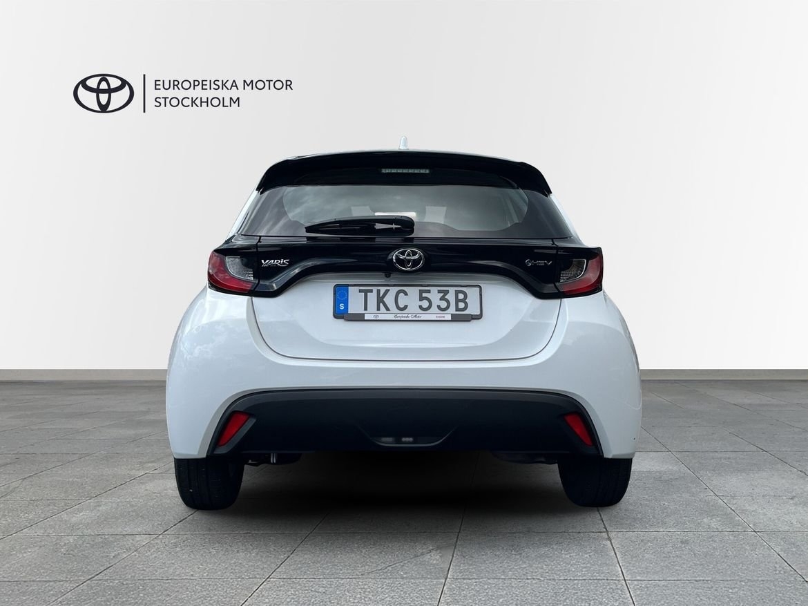 Toyota Yaris 2025, bild 6/12
