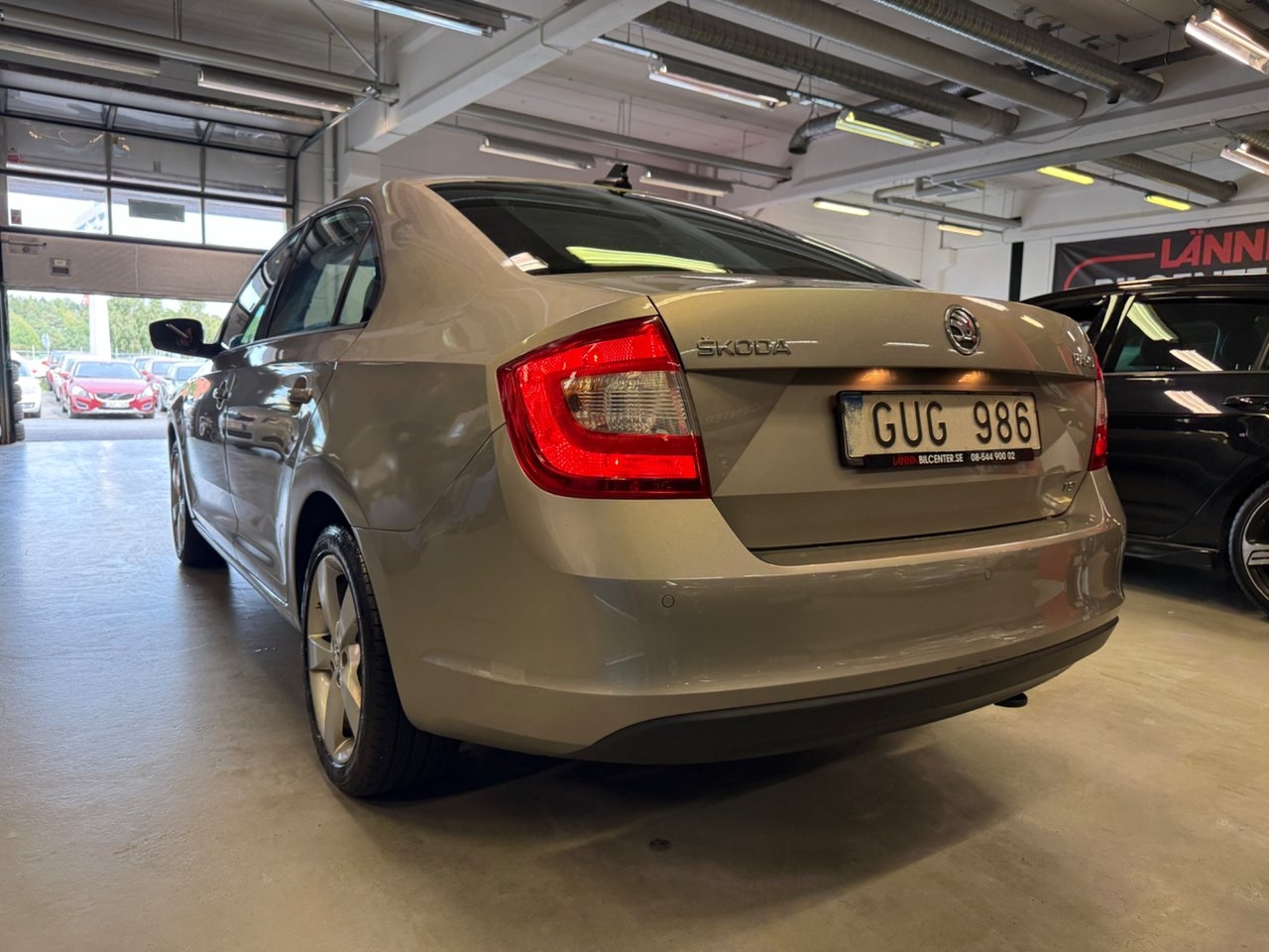 Skoda Rapid 2013, kuva 7/10