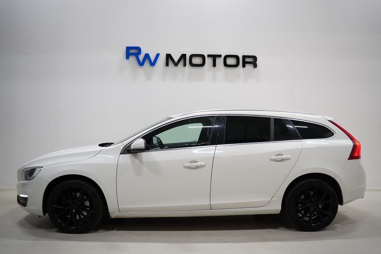 Volvo V60 D4 AWD 190hk Classic Summum 2018, bild 3/10