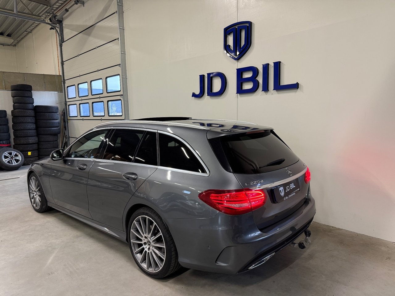 Mercedes-Benz C 2018, photo 3/10