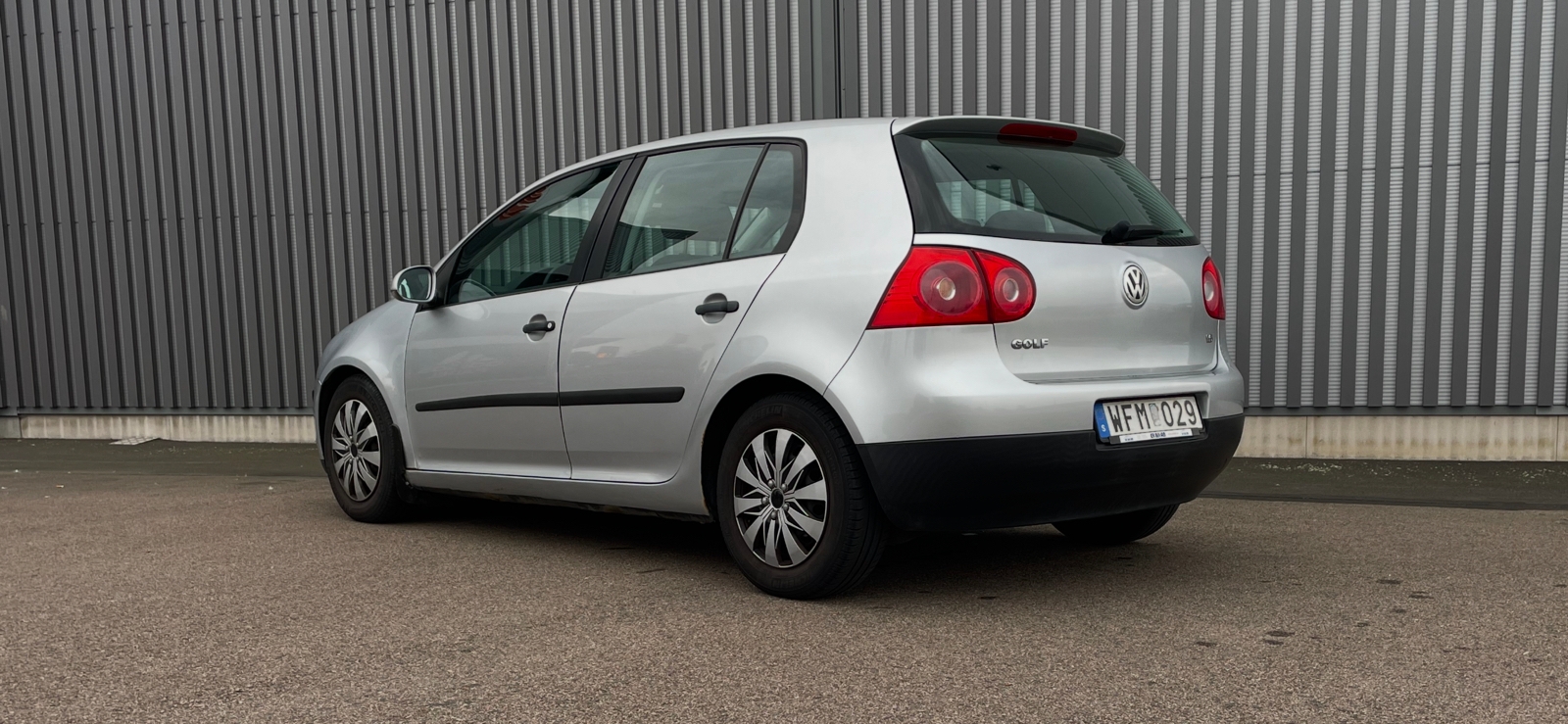 Volkswagen Golf V 5-dörrar 1.6 Manuell 2005, bild 5/5