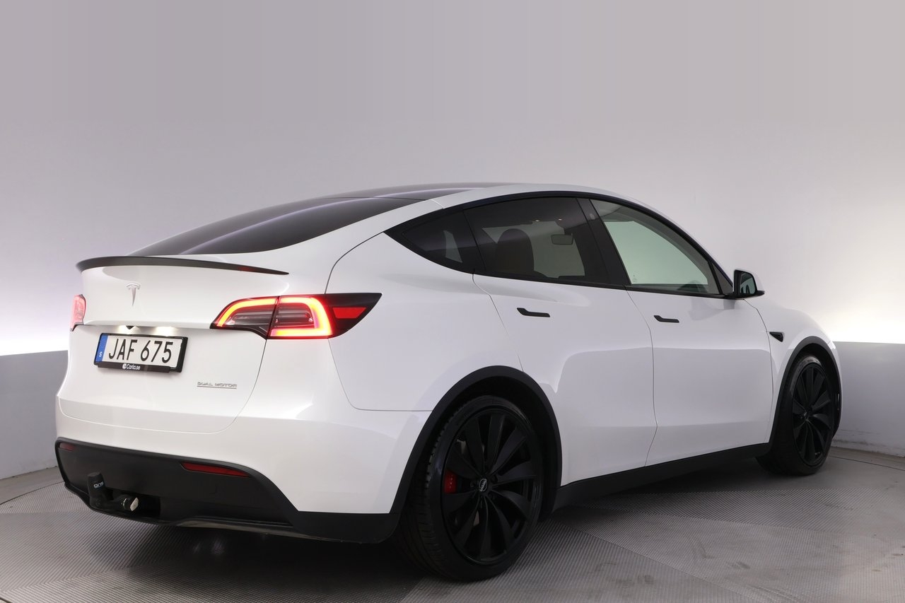 Tesla Model Y Performance AWD Autopilot 2023, bild 5/10