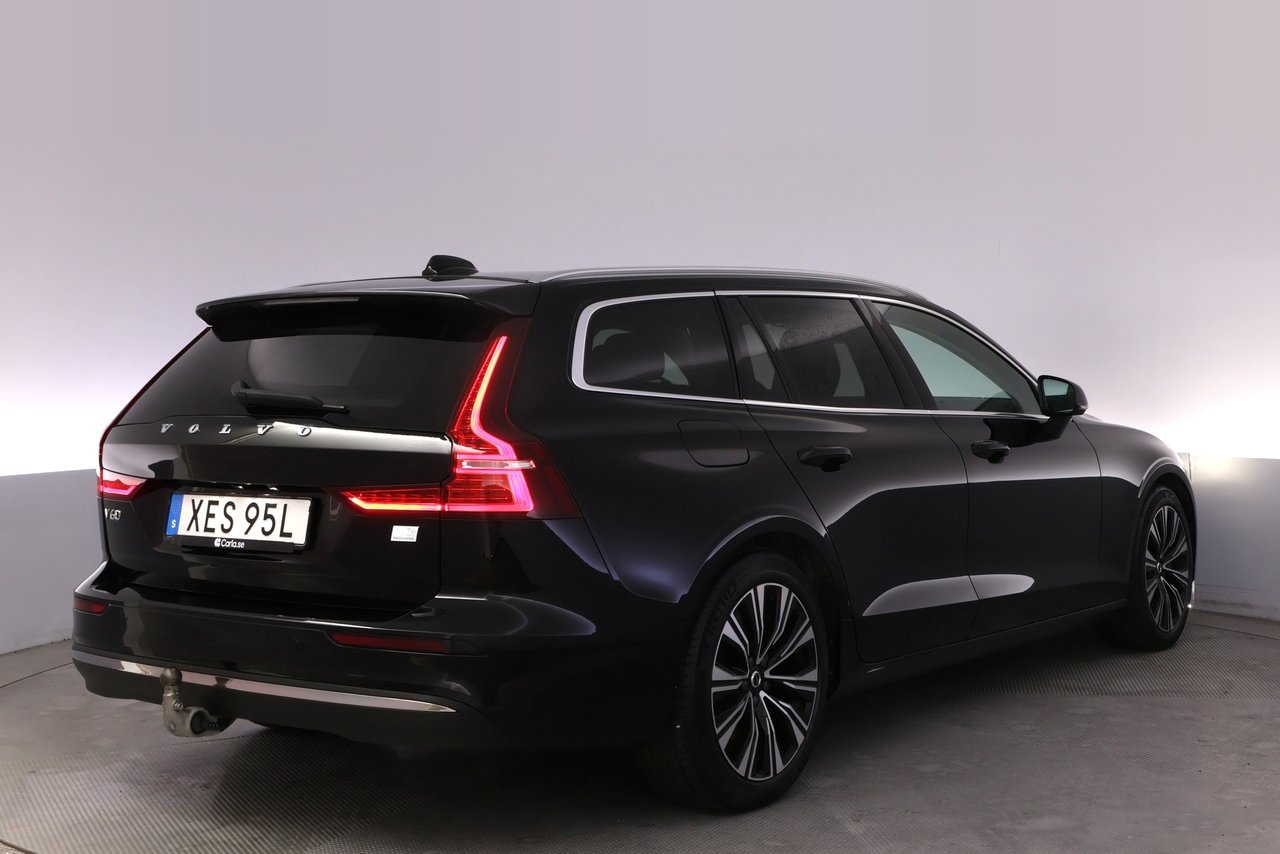 Volvo V60 Recharge T6 AWD Core AdapFarth 2023, bild 5/10