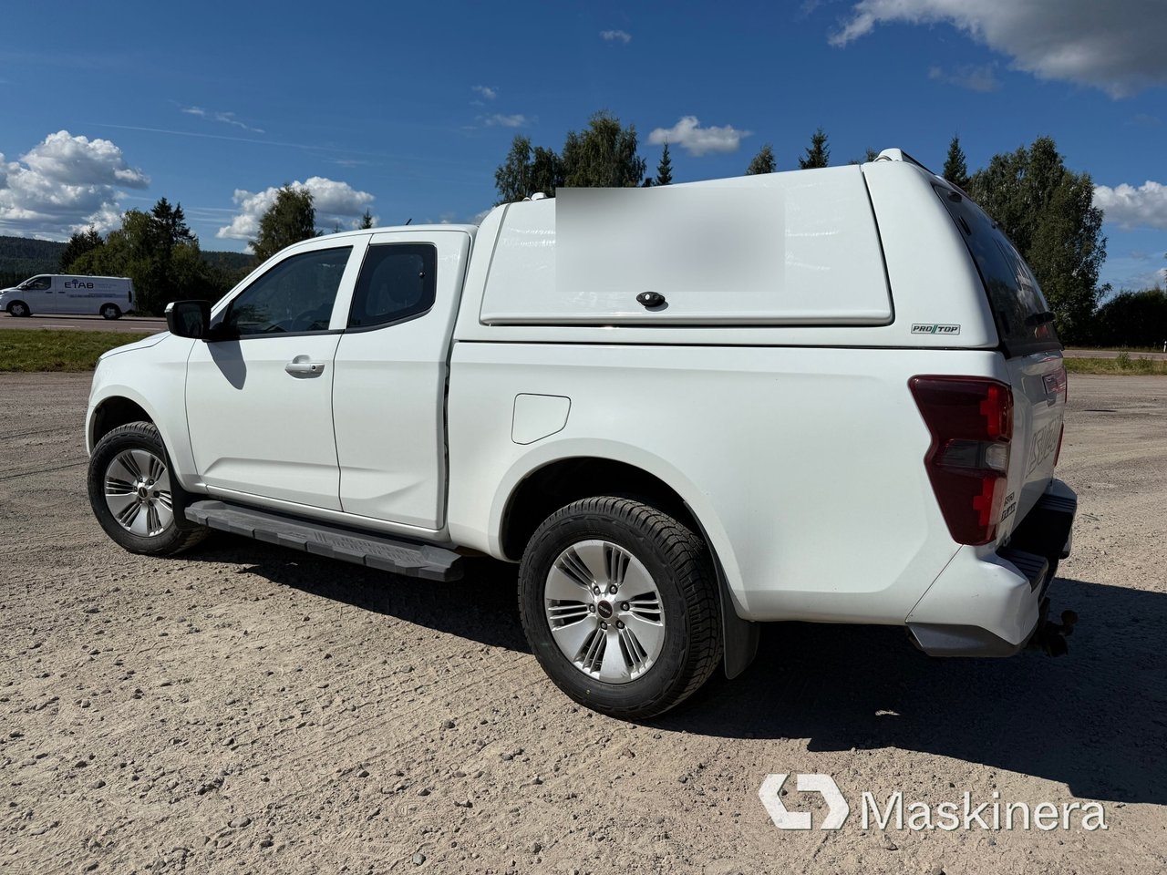 Isuzu D-max Space Cab 1.9 4WD Euro 6 2020, bild 2/10