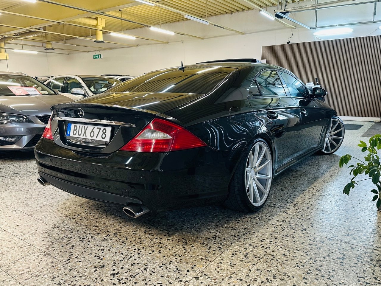 Mercedes-Benz CLS 350 7G-Tronic Euro 4 2005, kuva 2/10