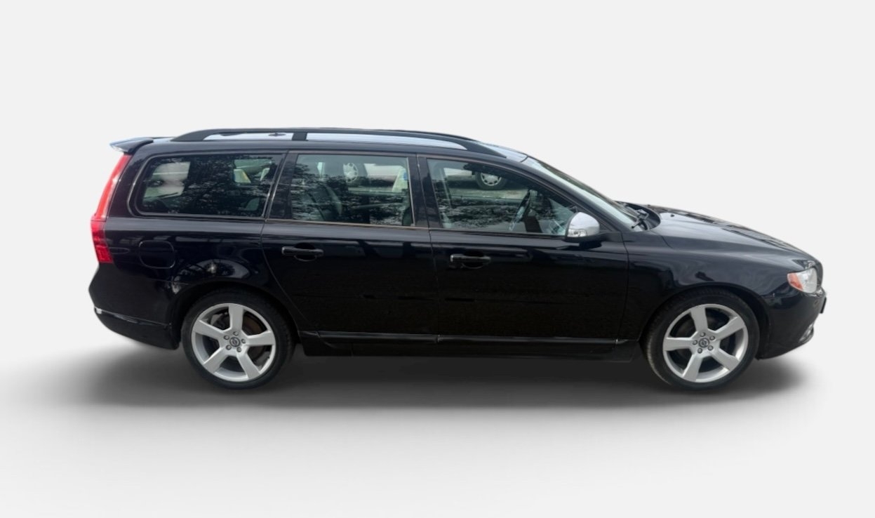 Volvo V70 D3 R-Design Euro 5 2011, kuva 4/10