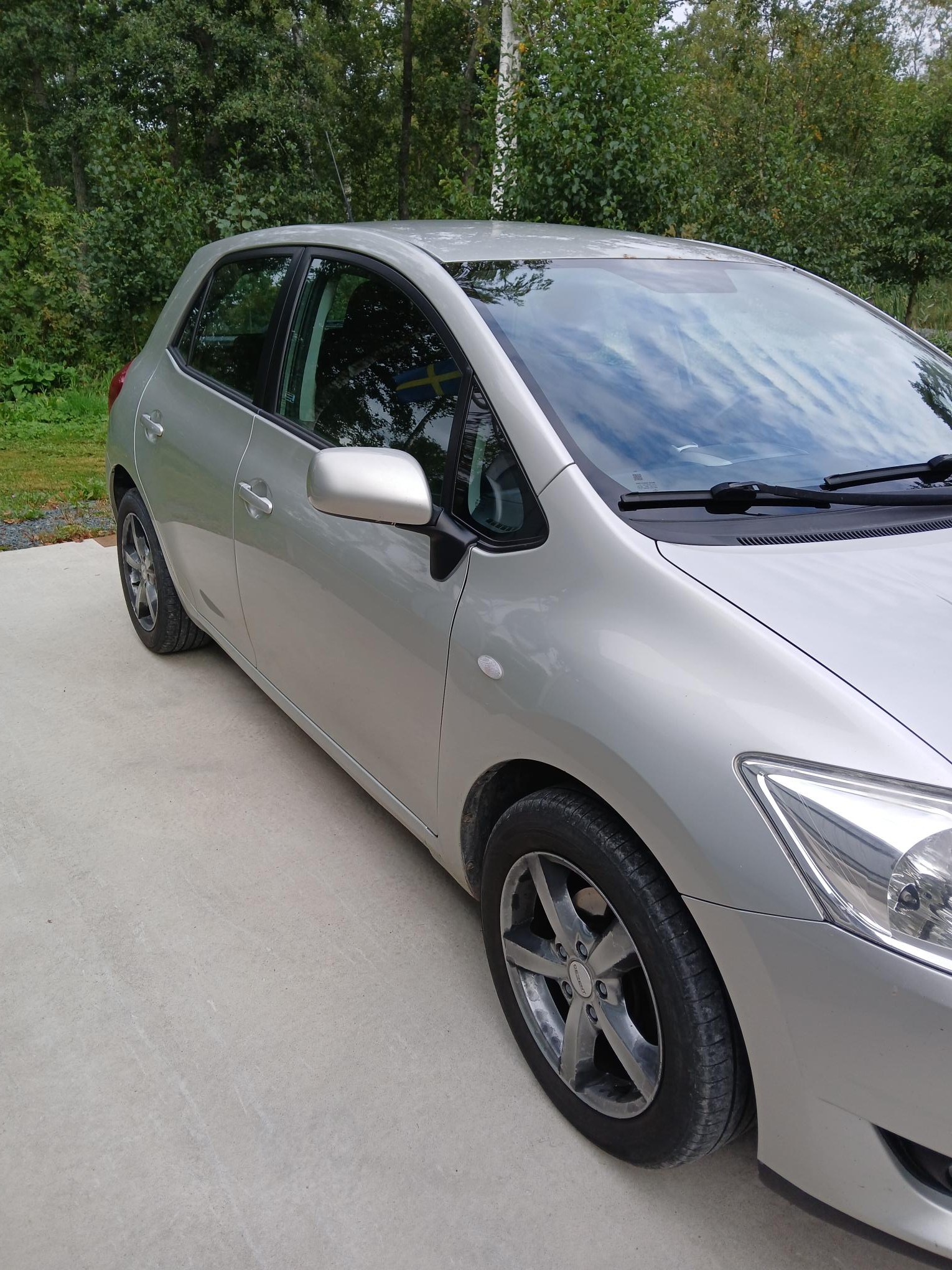 Toyota Auris 2008, bild 4/10
