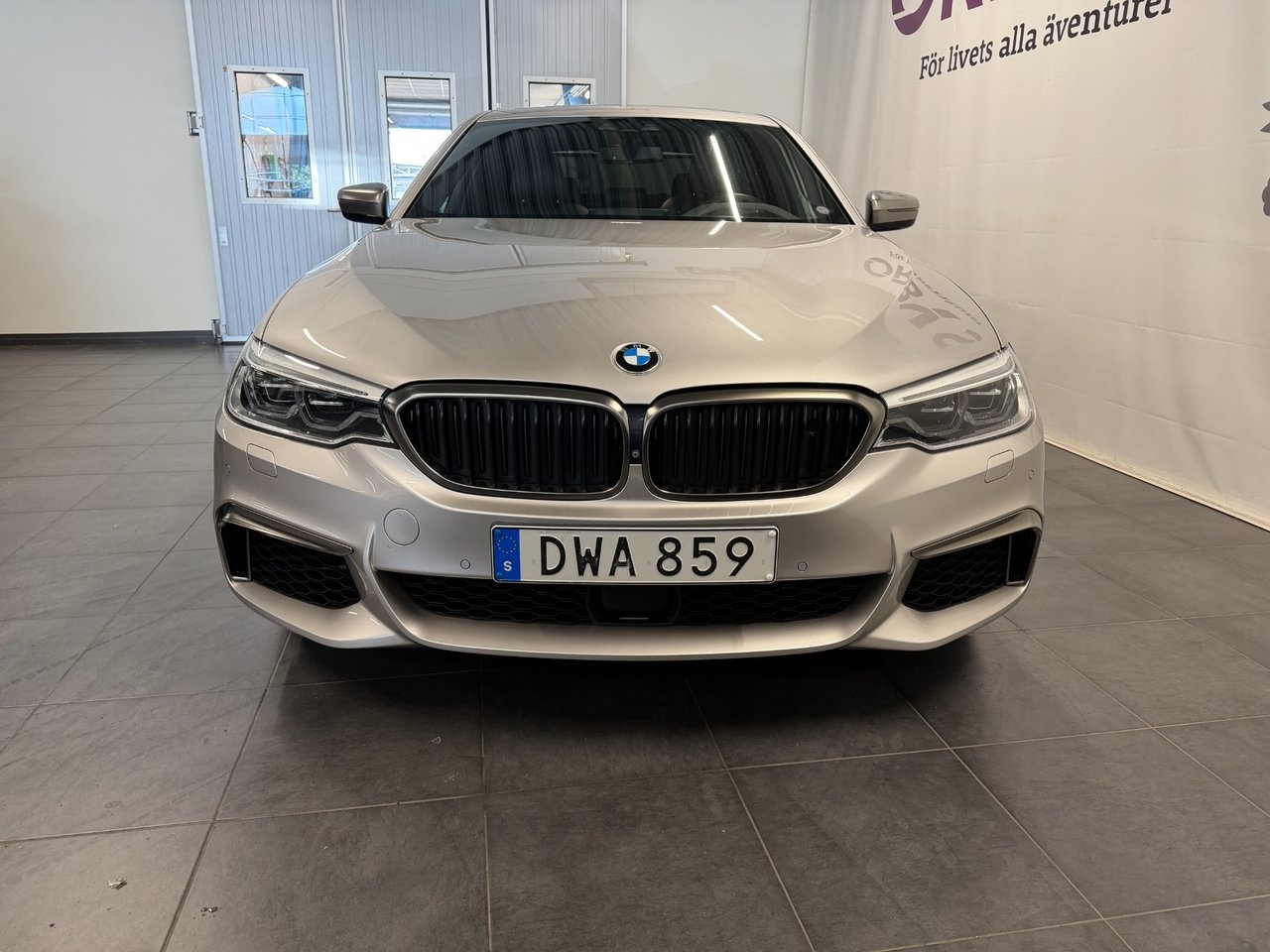 BMW M550i 2018, bild 3/10