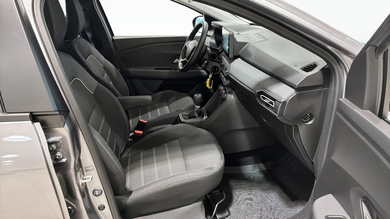 Dacia Sandero EXPRESSION TCE 90 AUTO 2025, photo 3/25