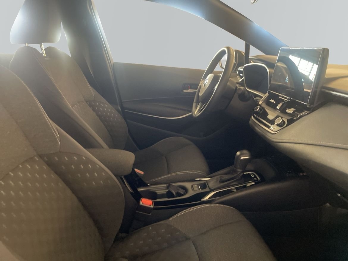 Toyota Corolla 2025, bild 6/17