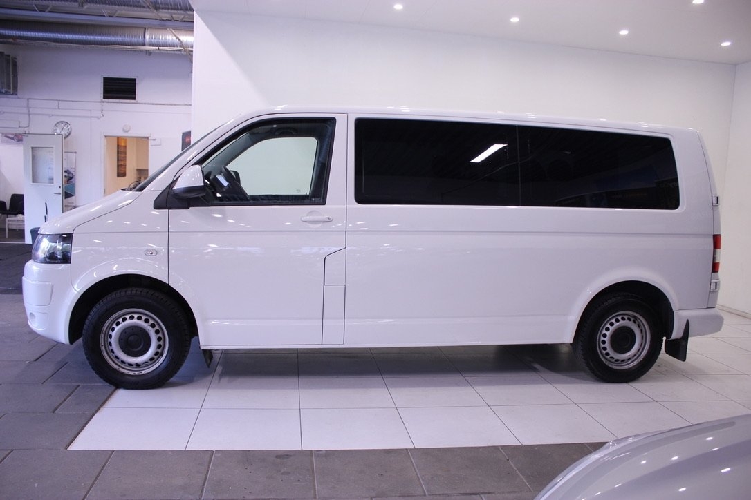 Volkswagen Caravelle 2012, photo 6/10