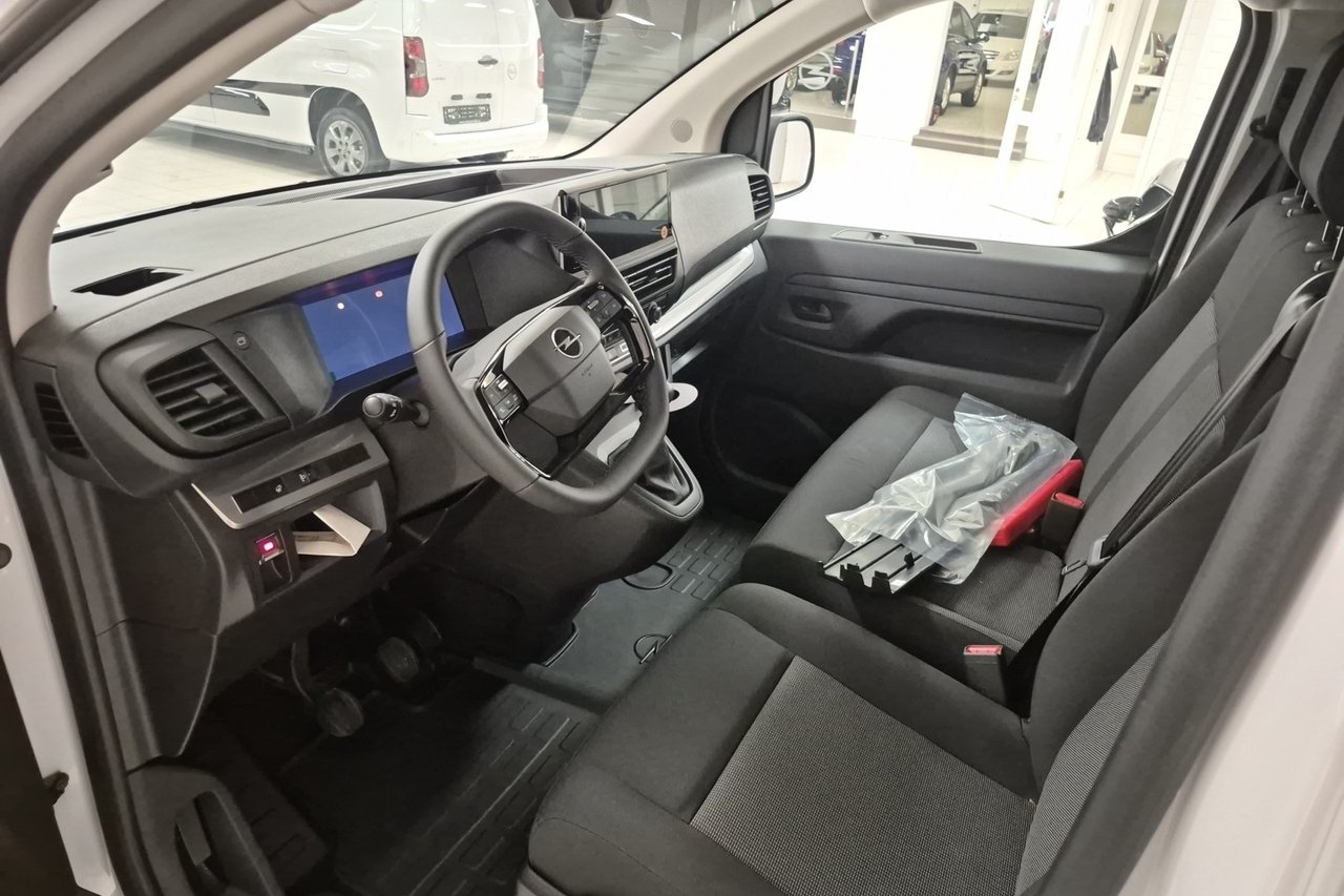 Opel Vivaro Pickup 150 MT6 2.2L 2026, kuva 6/8