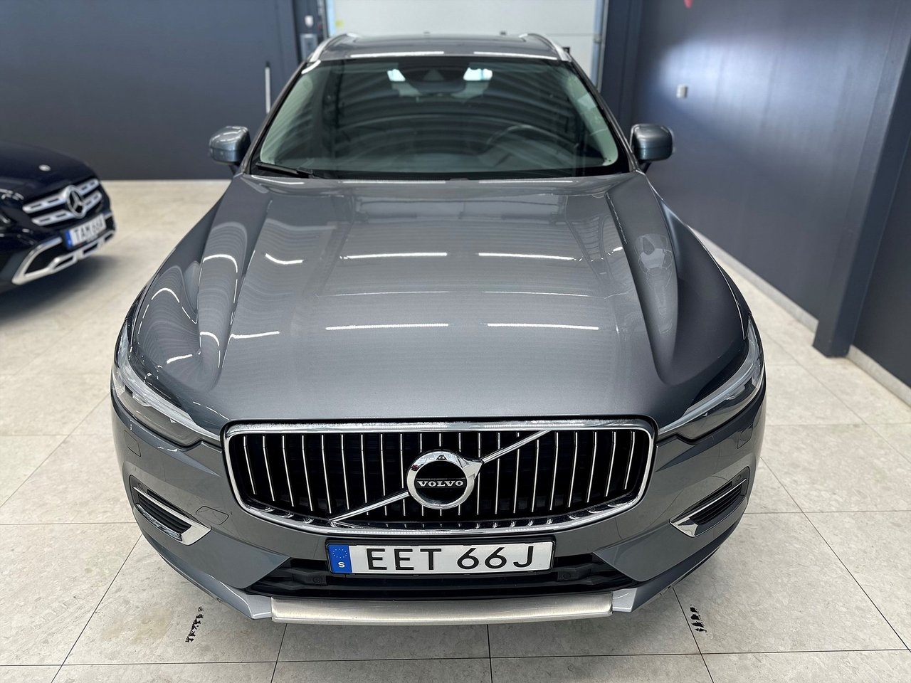 Volvo XC60 Recharge T6 AWD Inscription 2021, kuva 3/10