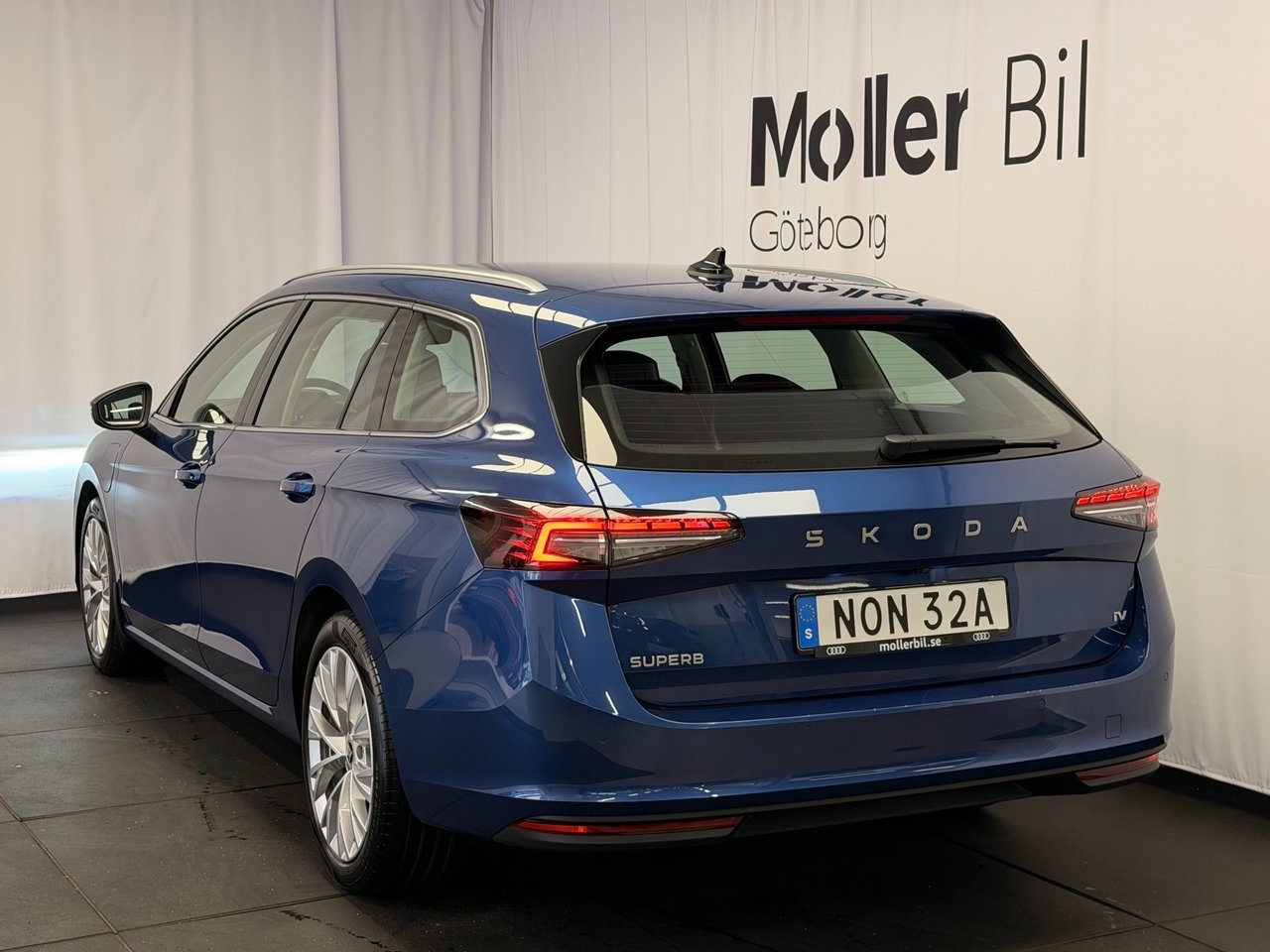Skoda Superb 2025, photo 5/15