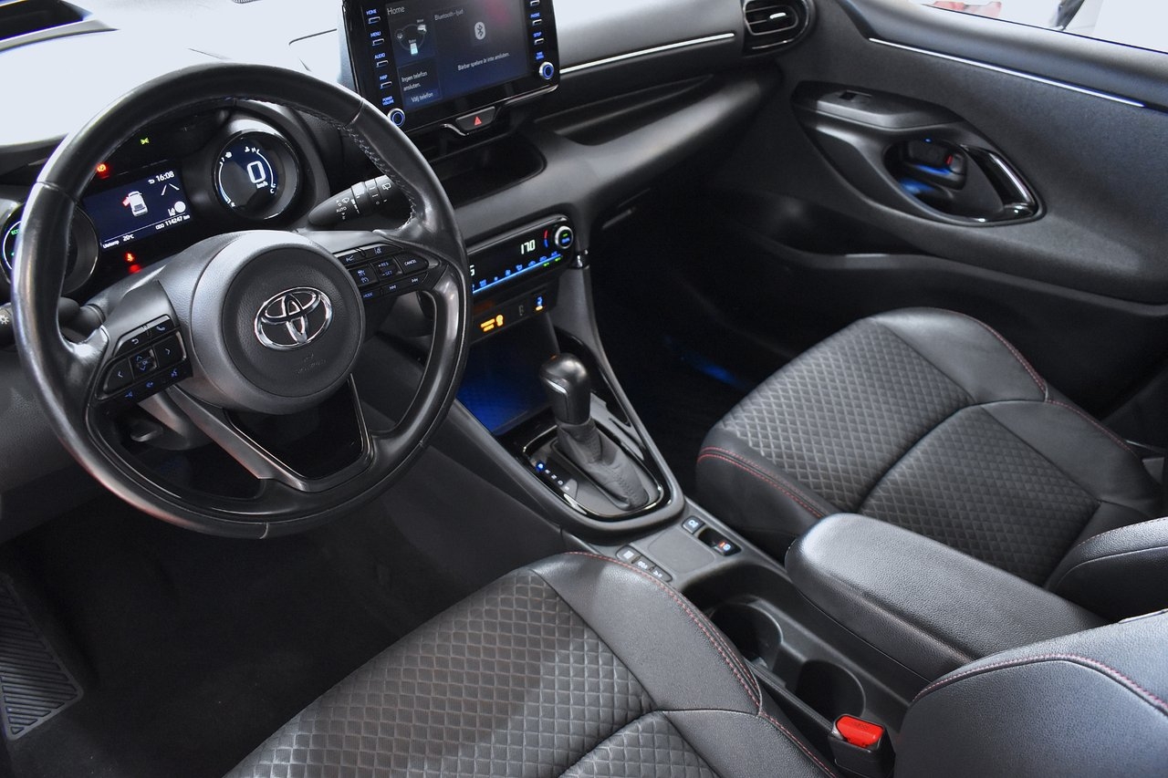 Toyota Yaris Hybrid CVT Premiere Edition 2021, bild 7/10