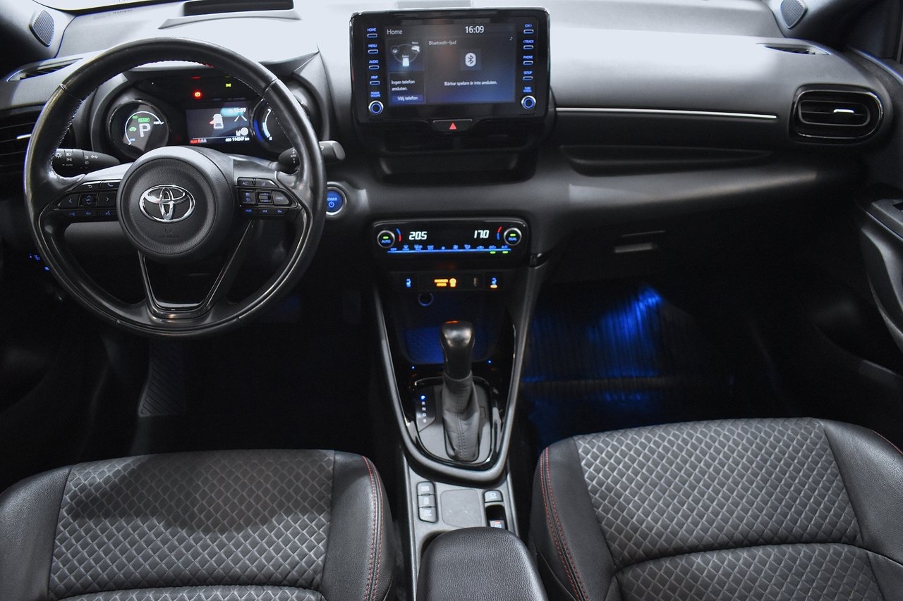 Toyota Yaris Hybrid CVT Premiere Edition 2021, bild 6/10