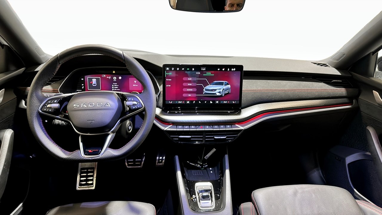 Skoda Octavia RS Explore Edition 2027, bild 7/10