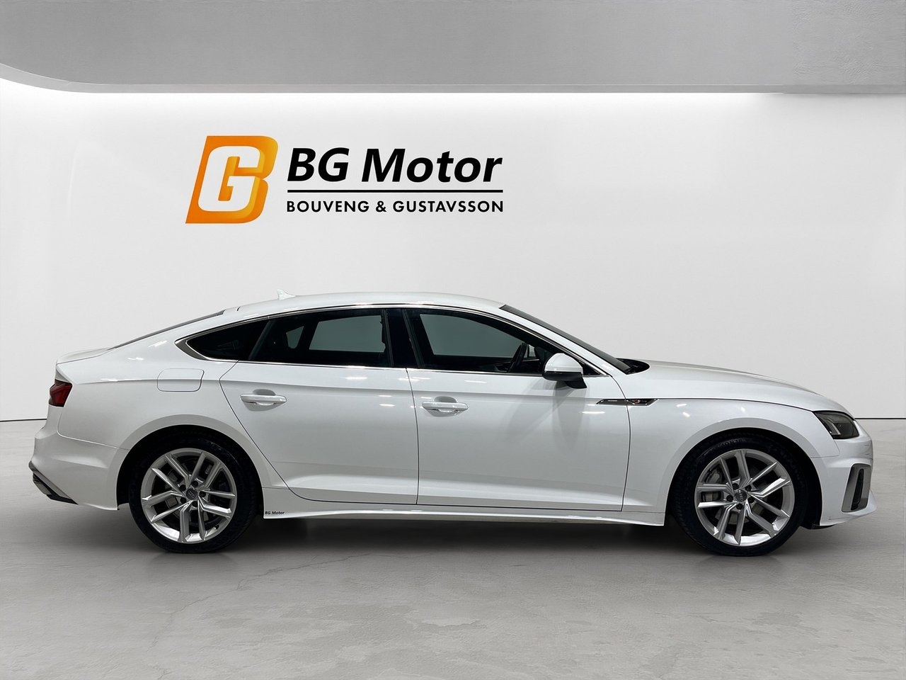 Audi A5 2020, bild 4/21