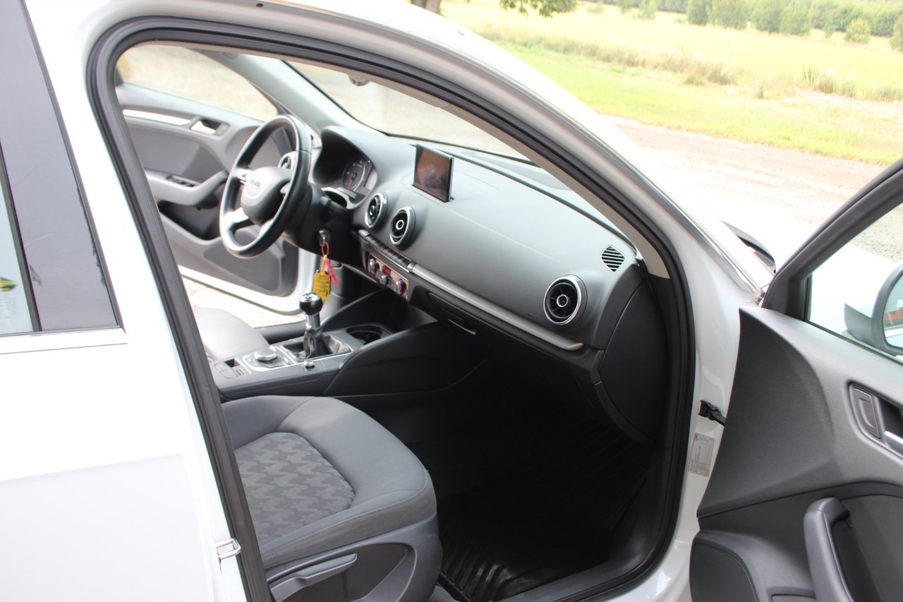 Audi A3 2015, bild 5/6
