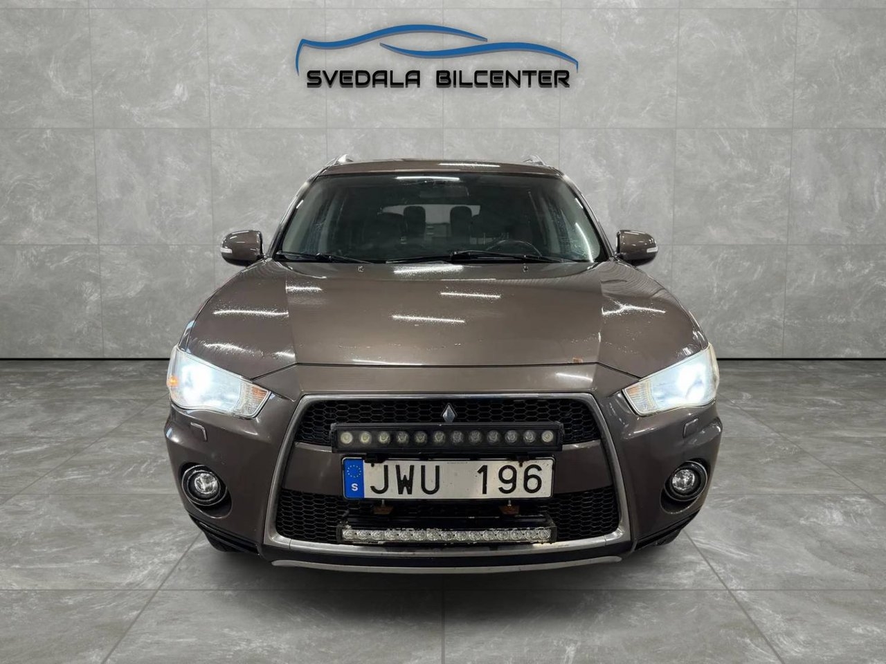 Mitsubishi Outlander 2010, bild 2/10