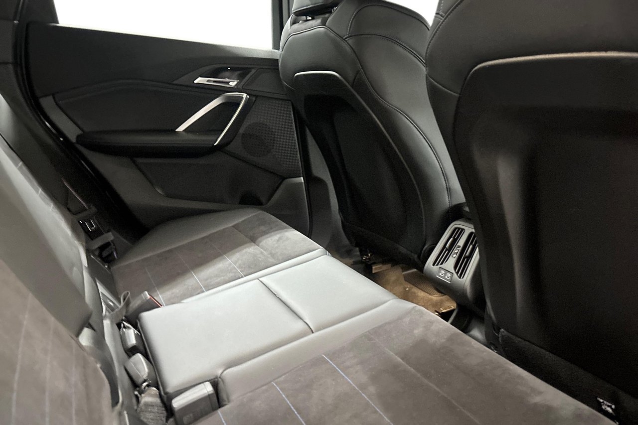 BMW X1 sDrive 18i M-Sport Pro 2026, bild 7/10